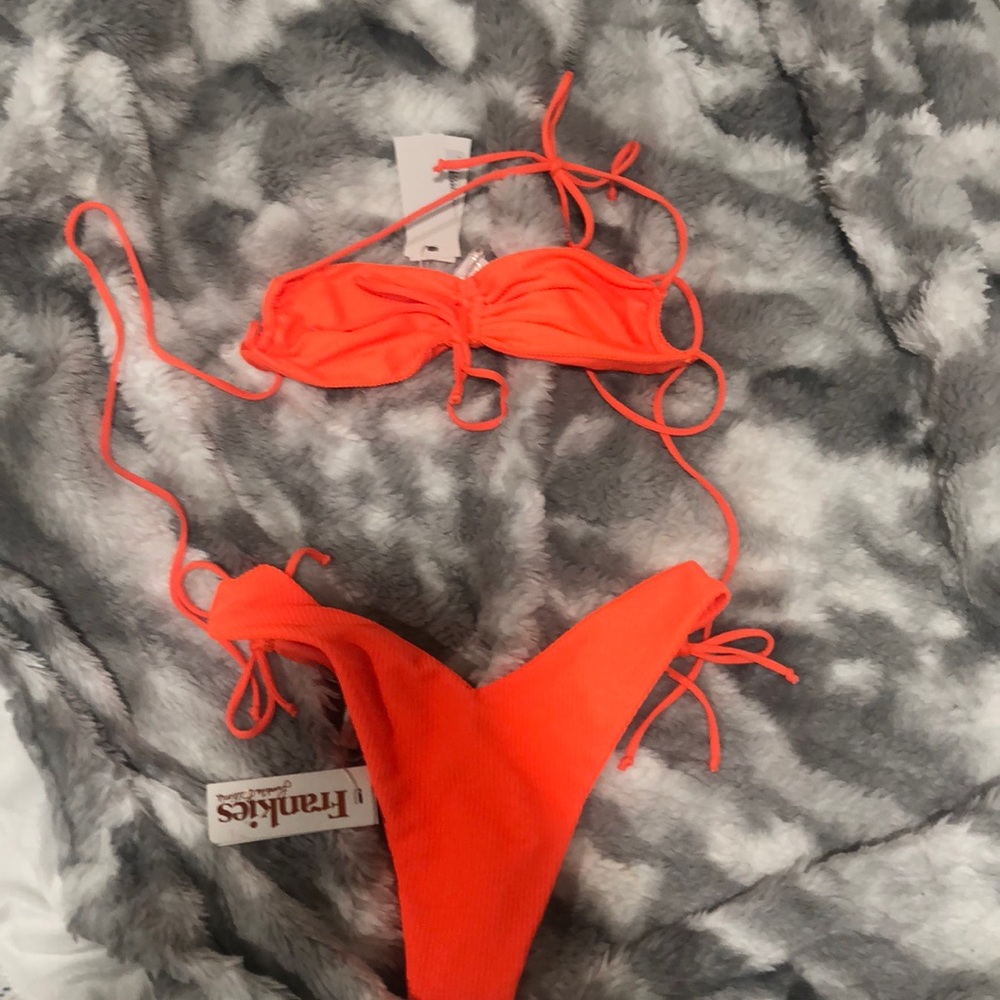 frankie’s bikinis ruby top and bottom